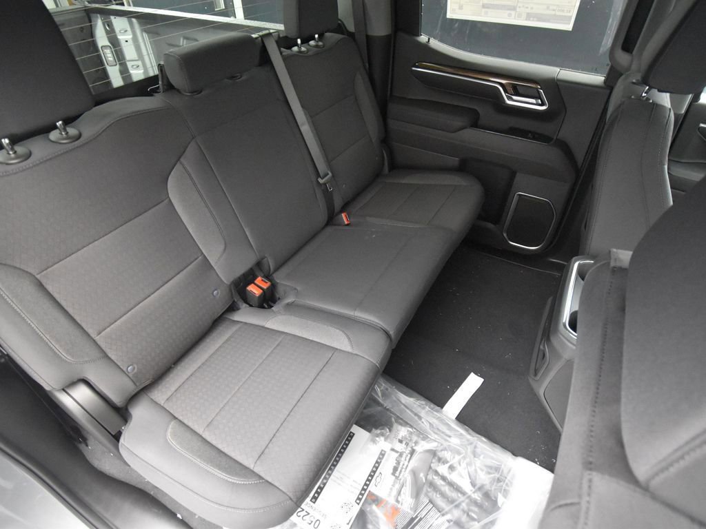New 2026 Chevrolet Silverado 1500 LT w/ Z71 Off-Road Package image 10