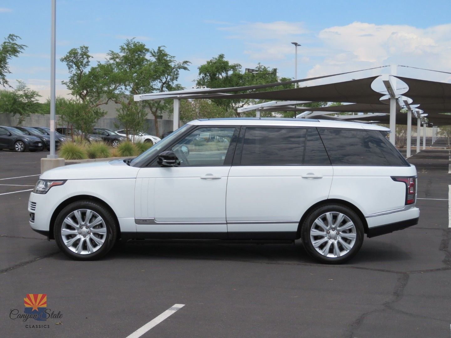 Used 2014 Land Rover Range Rover Long Wheelbase Supercharged AWD/4WD image 11