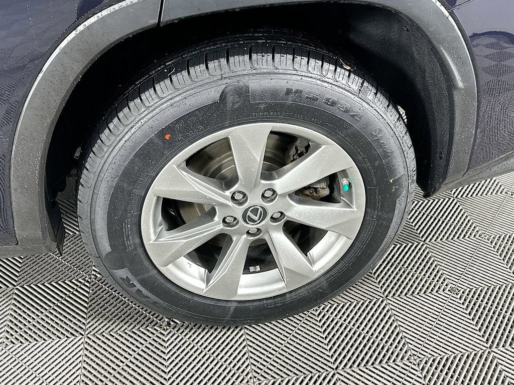 Used 2019 Lexus RX 450h AWD image 37