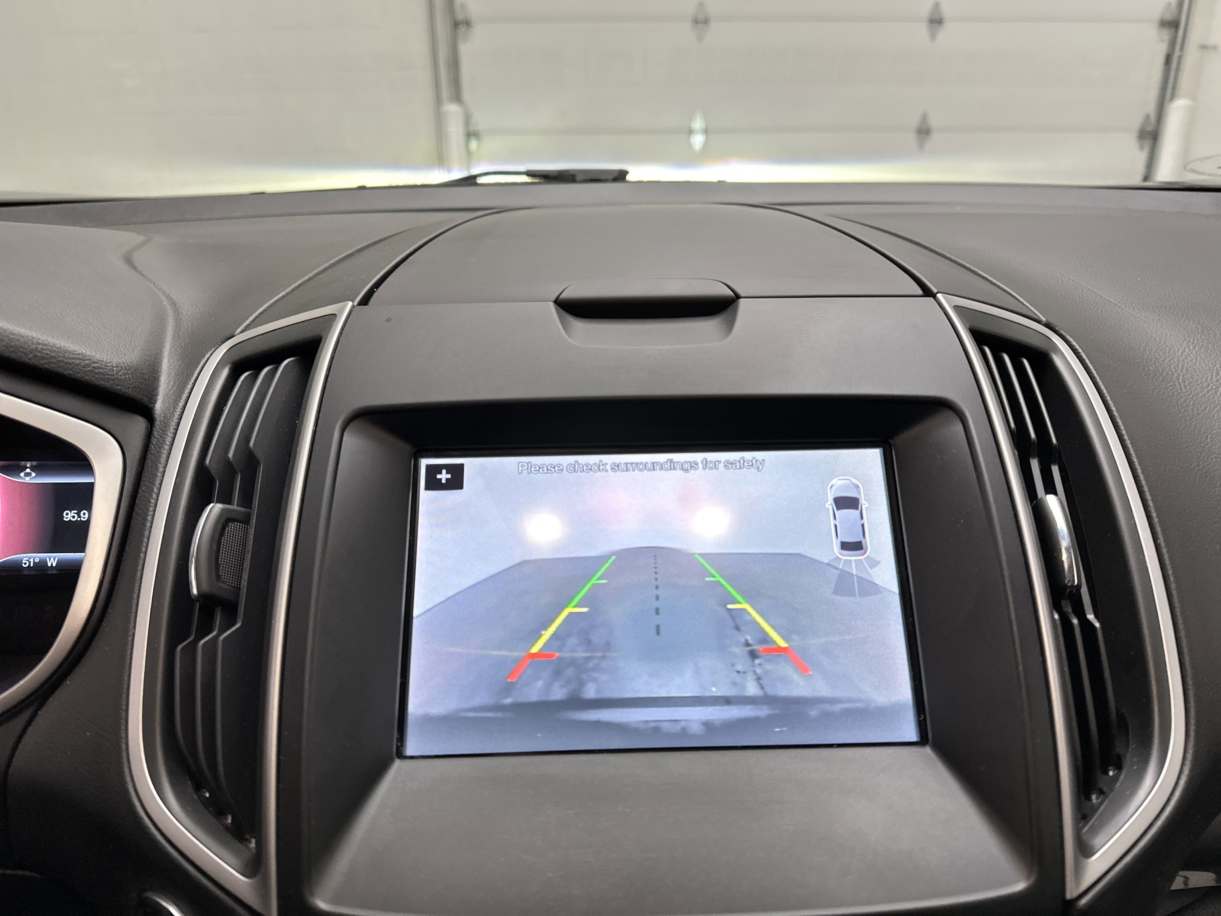 Used 2019 Ford Edge SEL w/ Equipment Group 201A image 32