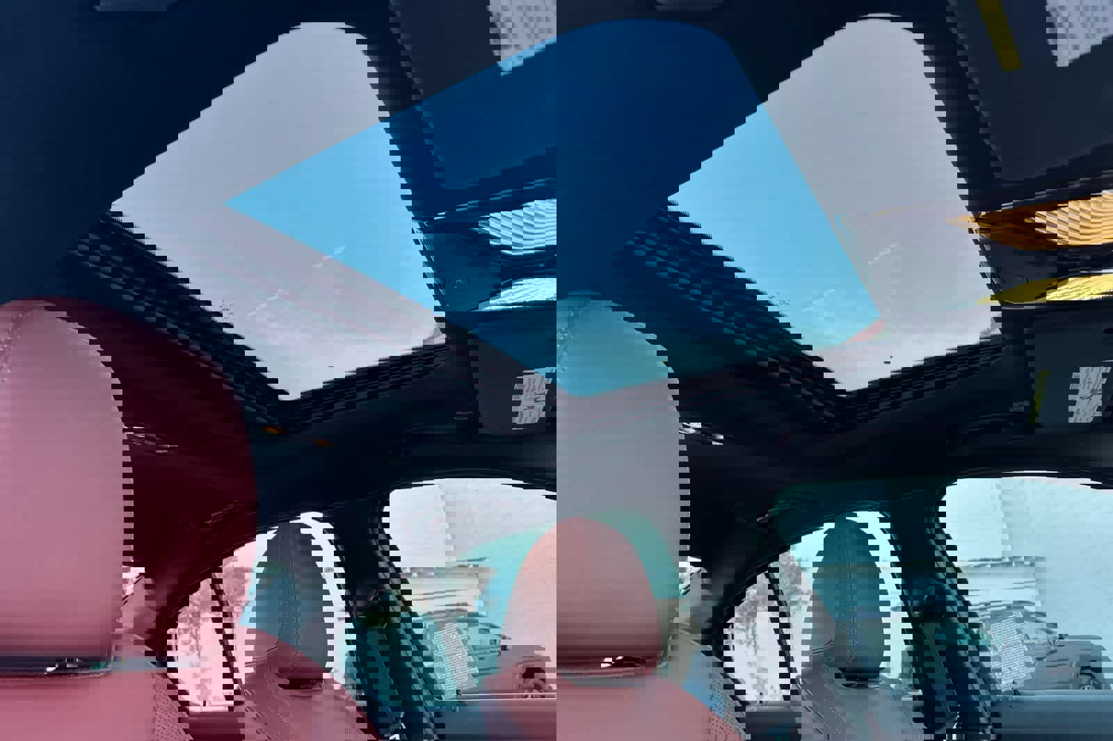 Used 2025 BMW 330i Sedan image 17