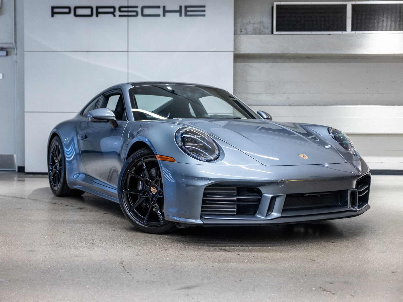 Certified 2026 Porsche 911 Carrera T RWD image 10