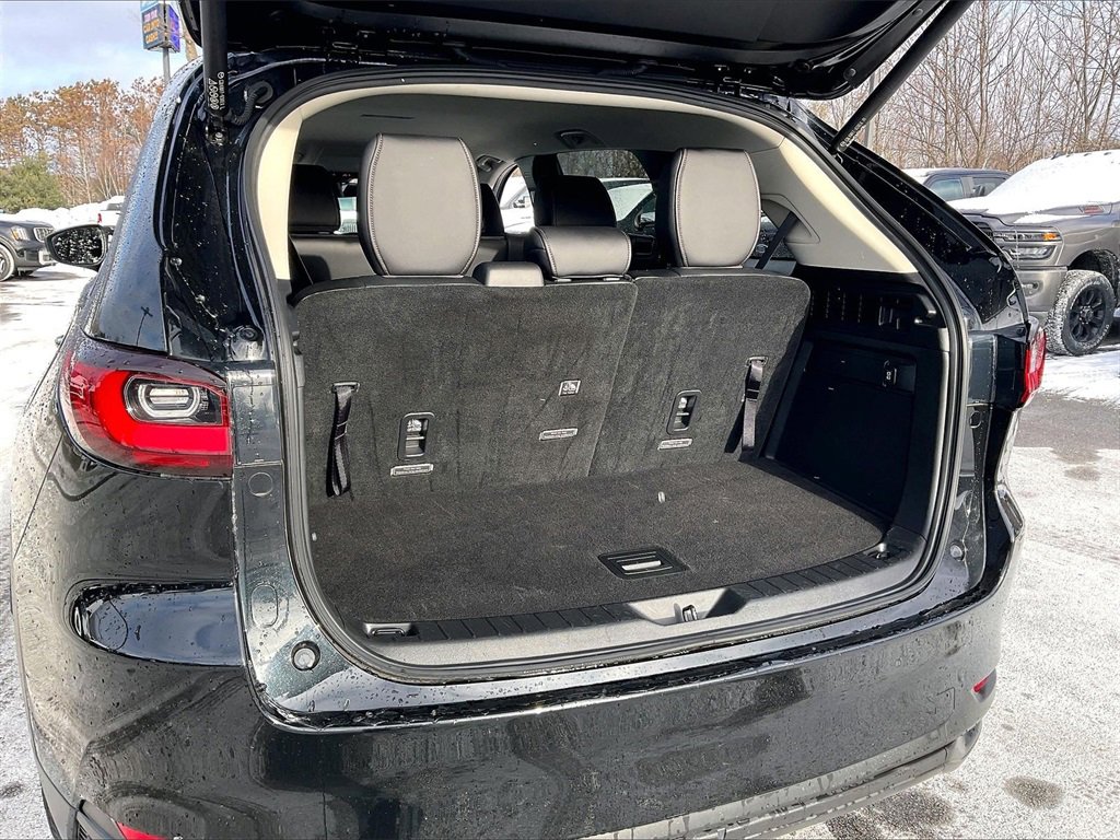 Used 2025 MAZDA CX-90 3.3 Turbo w/ Select Package image 35
