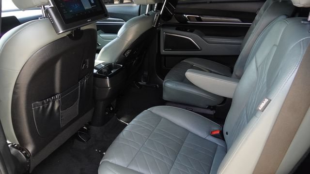 Used 2023 Kia Telluride SX Prestige X-Pro AWD/4WD image 14
