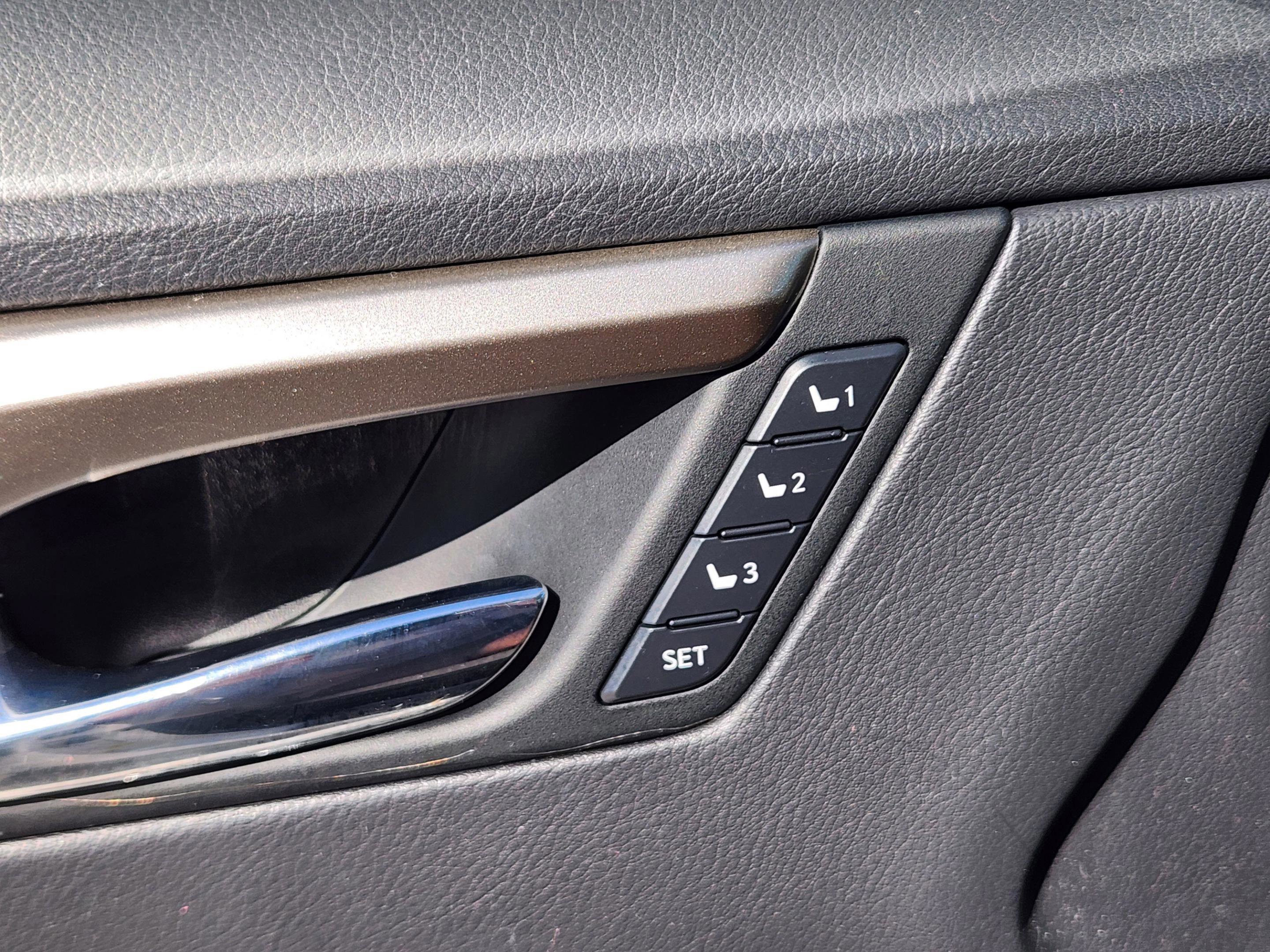 Used 2022 Lexus RX 350 FWD w/ Premium Package image 32