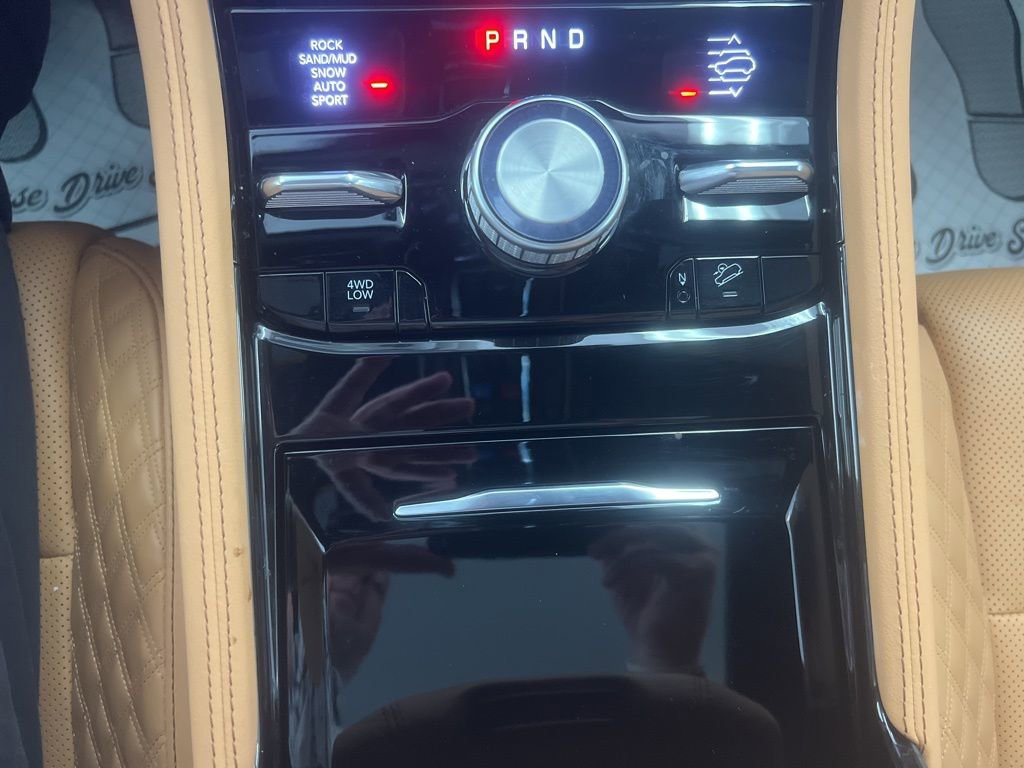 Certified 2023 Jeep Grand Cherokee Summit image 14