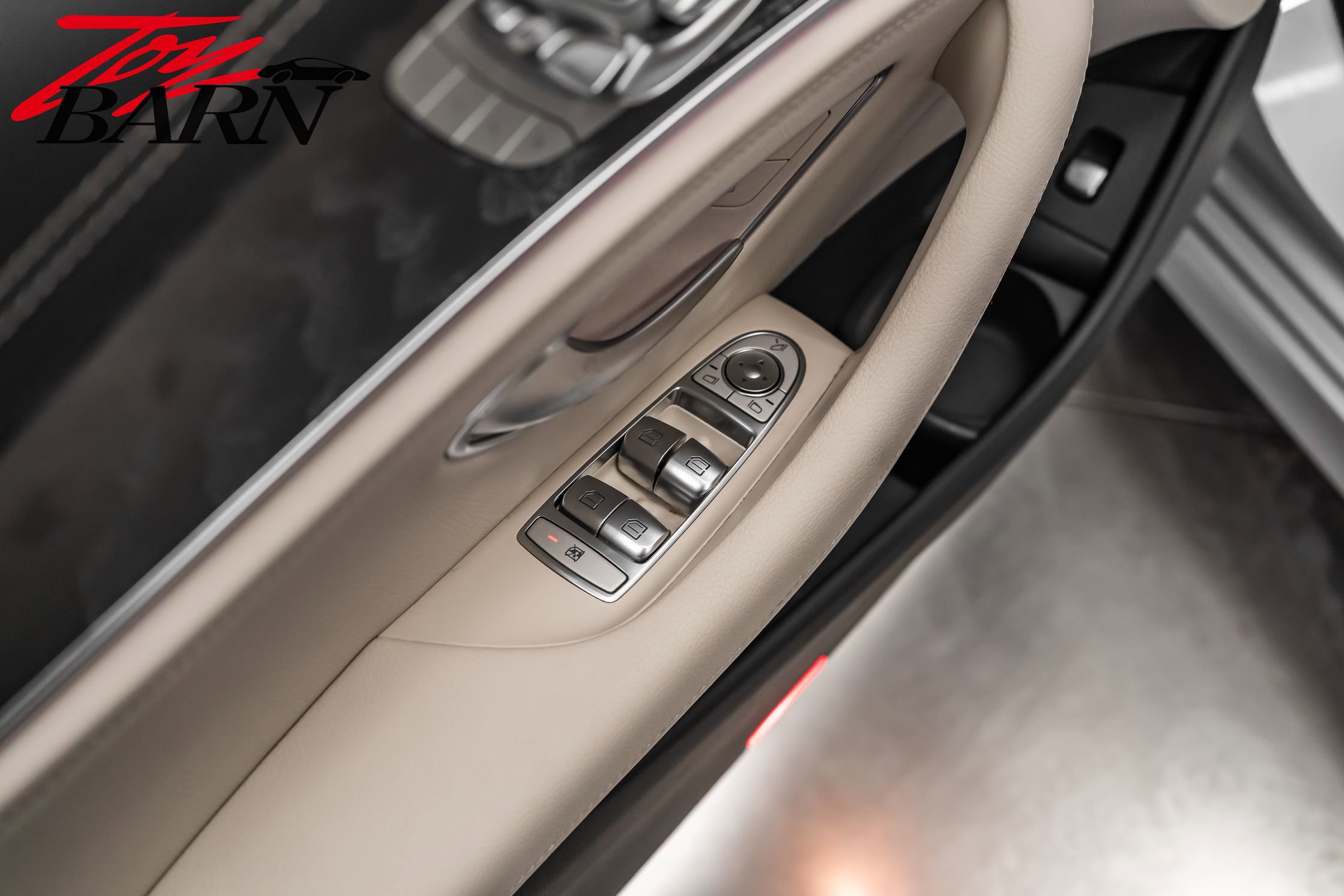 Used 2022 Mercedes-Benz E 450 4MATIC Sedan image 21