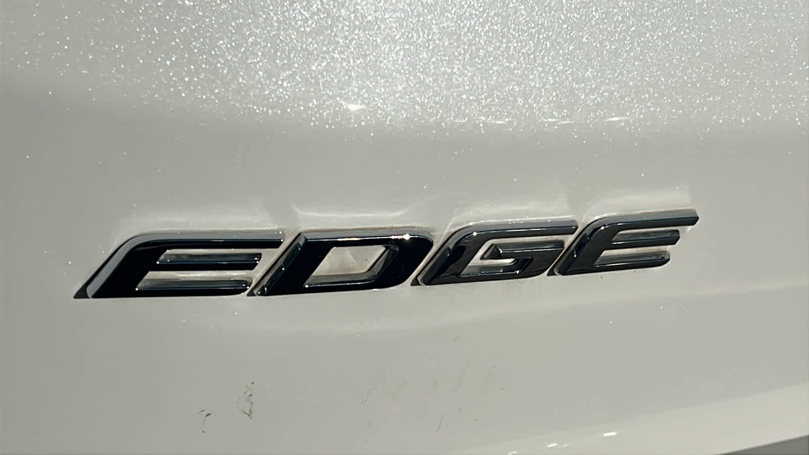 Used 2020 Ford Edge SEL w/ Convenience Package AWD/4WD image 28