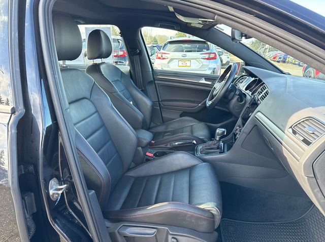 Used 2020 Volkswagen GTI S image 9