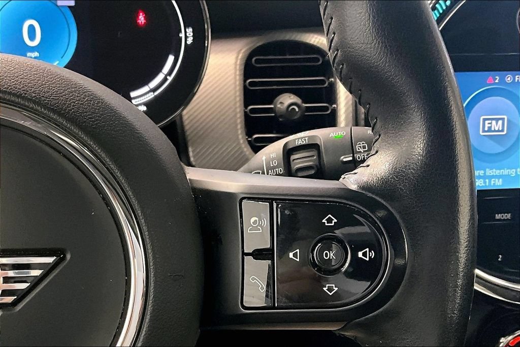 Used 2024 MINI Cooper SE FWD image 18