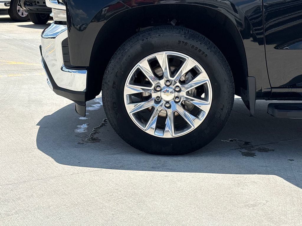 Used 2020 Chevrolet Silverado 1500 LTZ w/ LTZ Premium Package AWD/4WD image 25