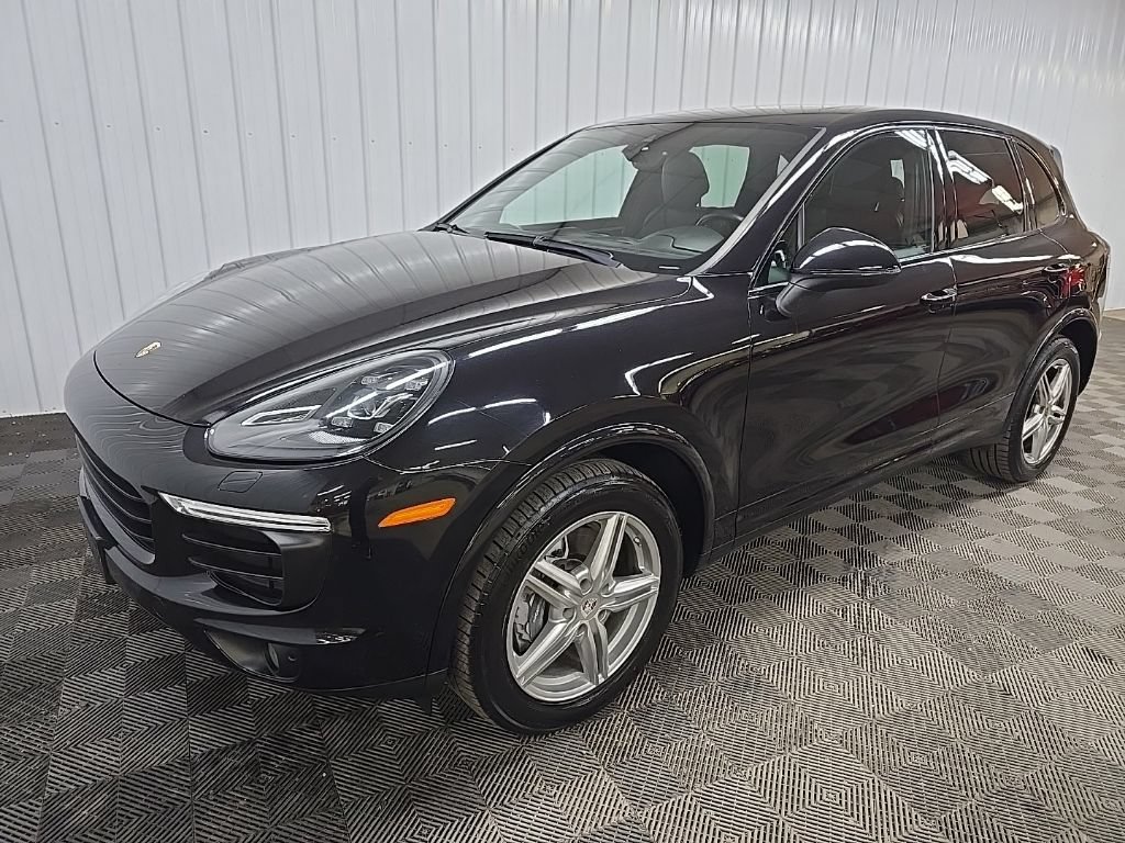 Used 2017 Porsche Cayenne Platinum Edition AWD/4WD image 8