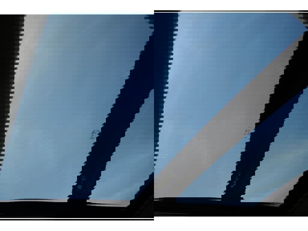 Used 2016 Jeep Cherokee Limited w/ Luxury Group image 28