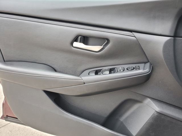 Used 2024 Nissan Sentra SV FWD image 20