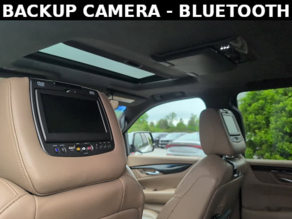 Used 2018 Cadillac Escalade Platinum AWD/4WD image 7