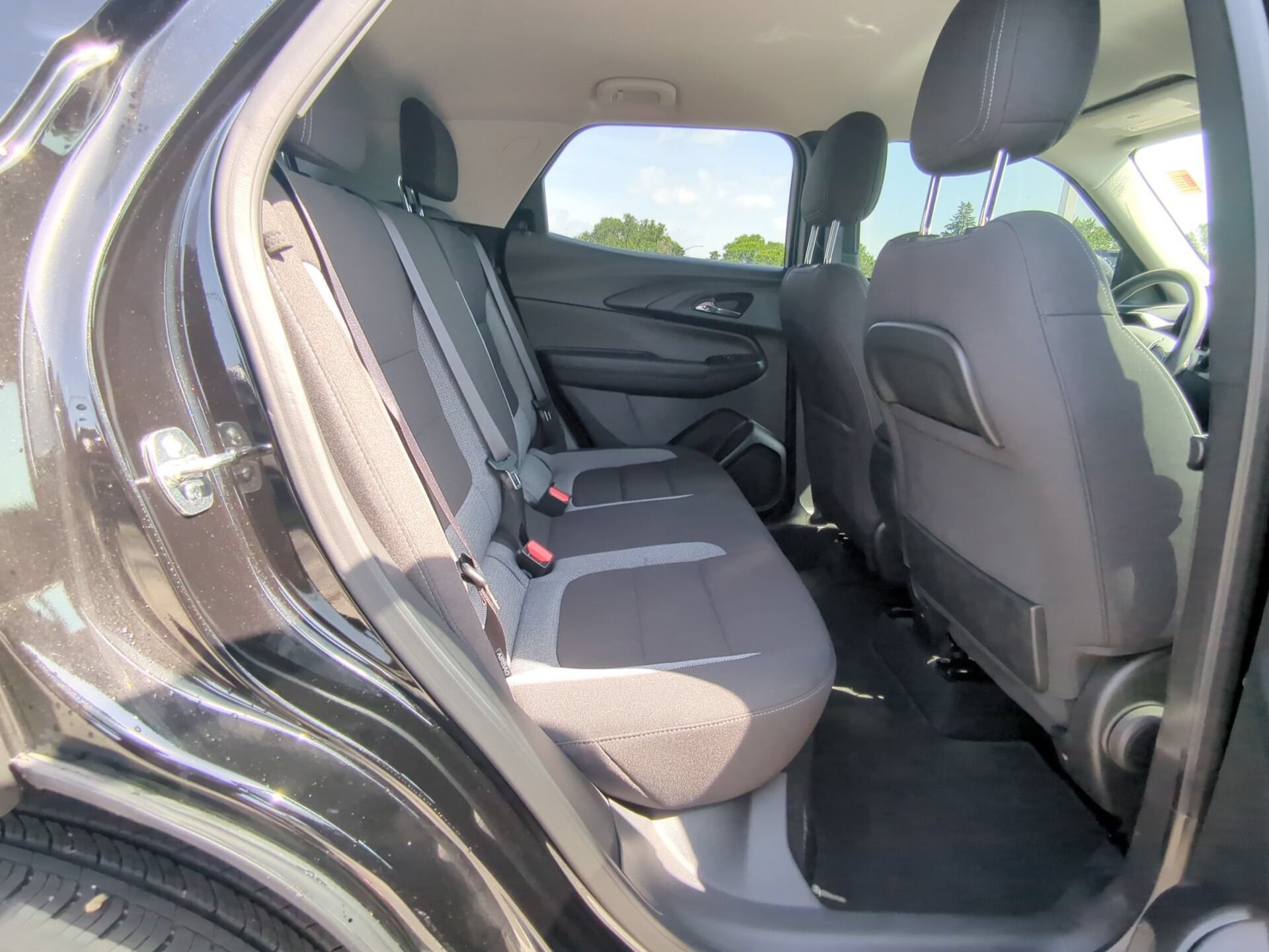 Used 2026 Chevrolet TrailBlazer LS w/ LS Convenience Package FWD image 11