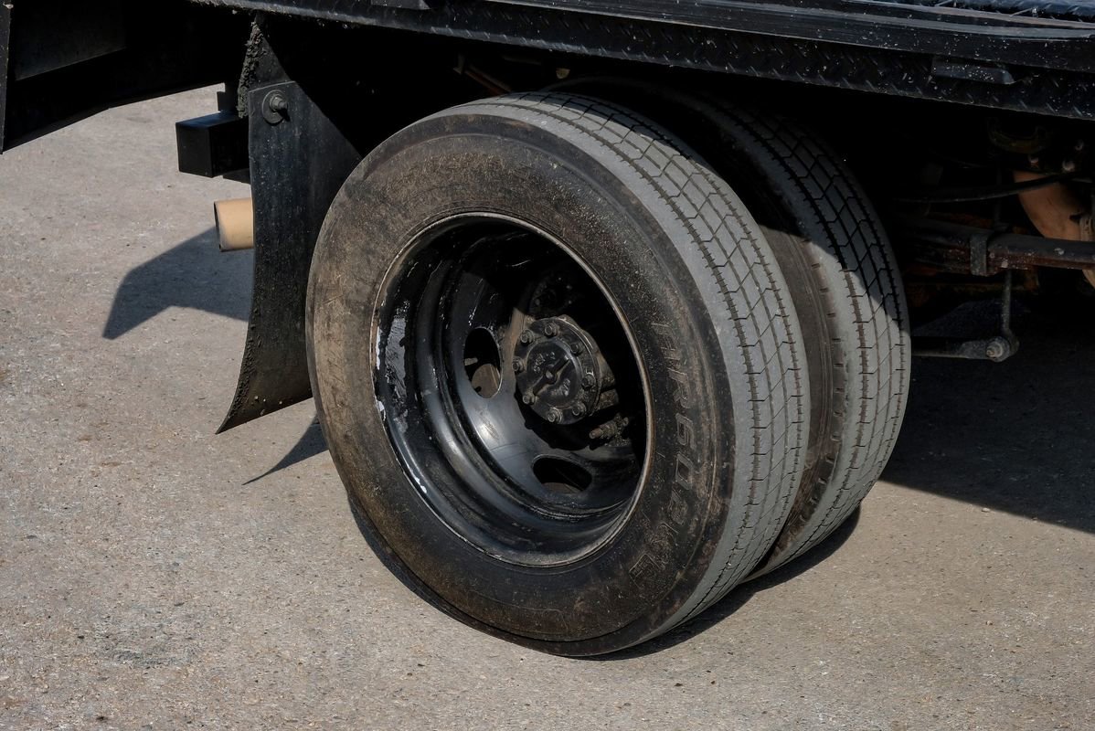 Used 2021 Ford F550 4x4 Crew Cab Super Duty w/ Power Equipment Group image 57