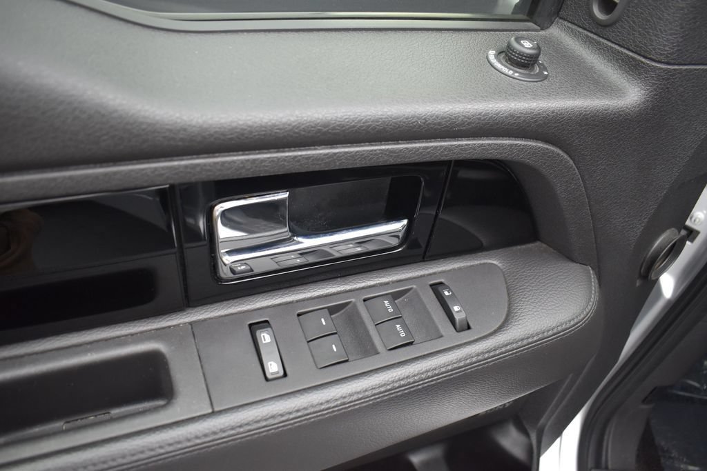 Used 2014 Ford F150 Limited AWD/4WD image 10