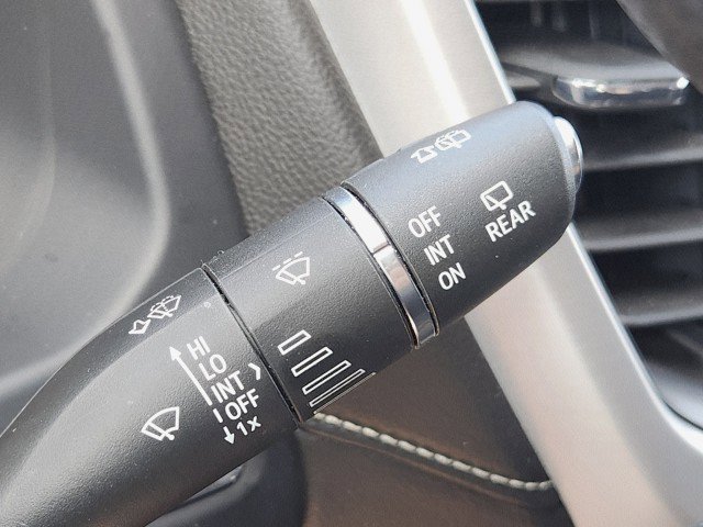 Used 2023 GMC Acadia SLE w/ Driver Convenience Package image 39