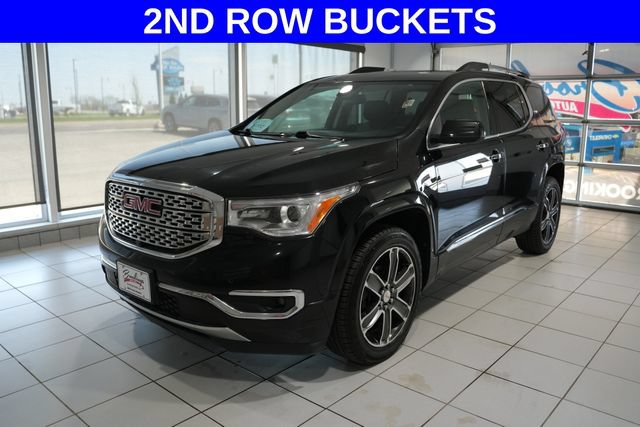 Used 2017 GMC Acadia Denali w/ Technology Package AWD/4WD image 5