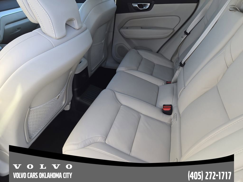 New 2026 Volvo XC60 T8 Ultra w/ Protection Package Premier image 29