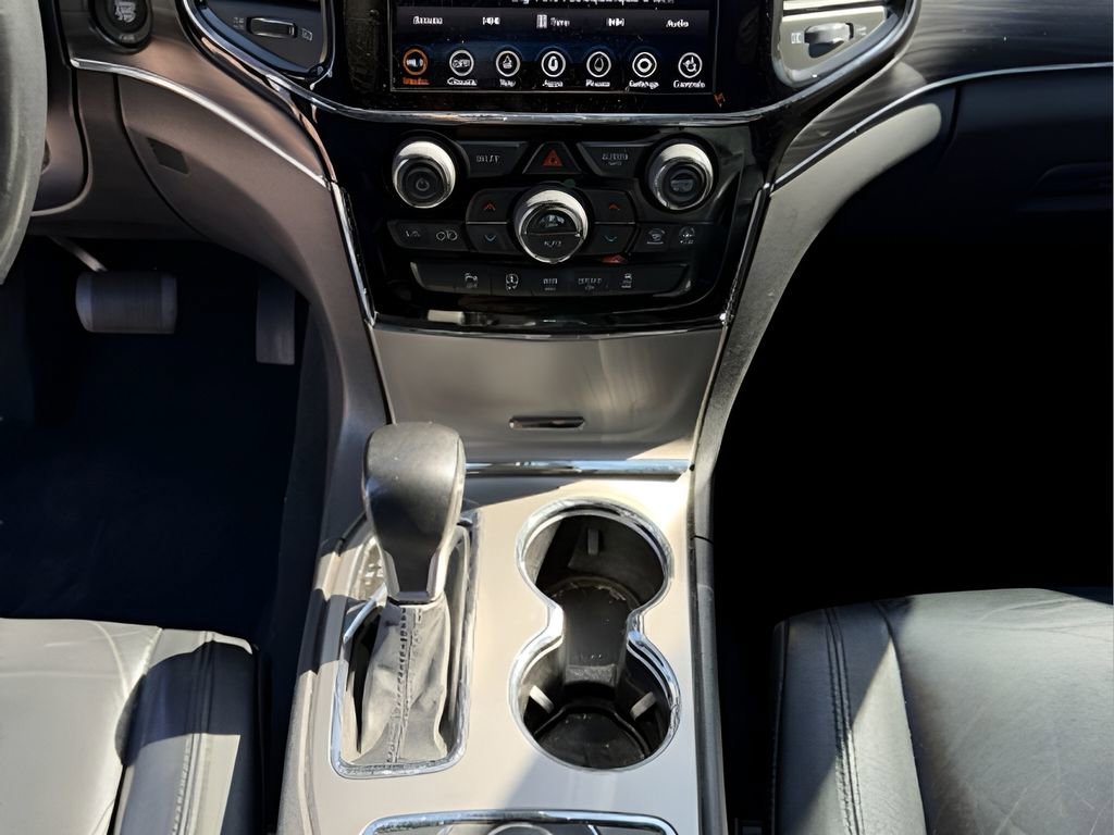 Used 2021 Jeep Grand Cherokee Limited image 19