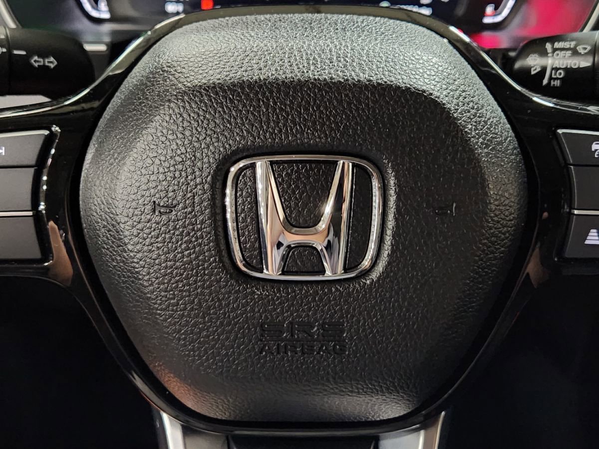 Used 2023 Honda Pilot Elite image 50