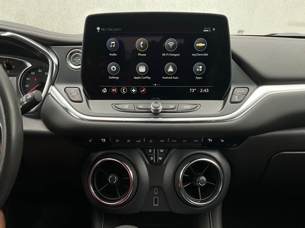 Used 2025 Chevrolet Blazer LT image 24