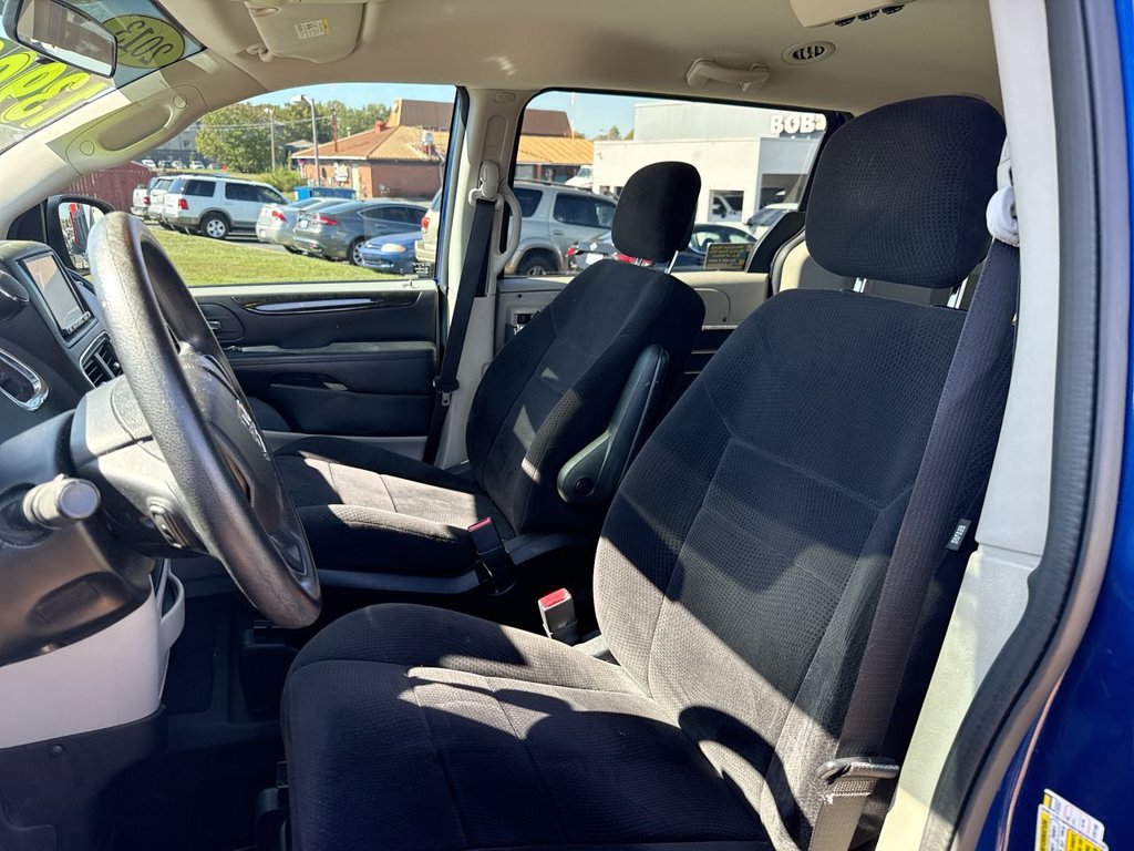 Used 2013 Dodge Grand Caravan SE FWD image 14