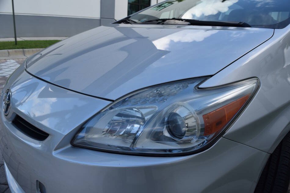 Used 2010 Toyota Prius Two FWD image 15