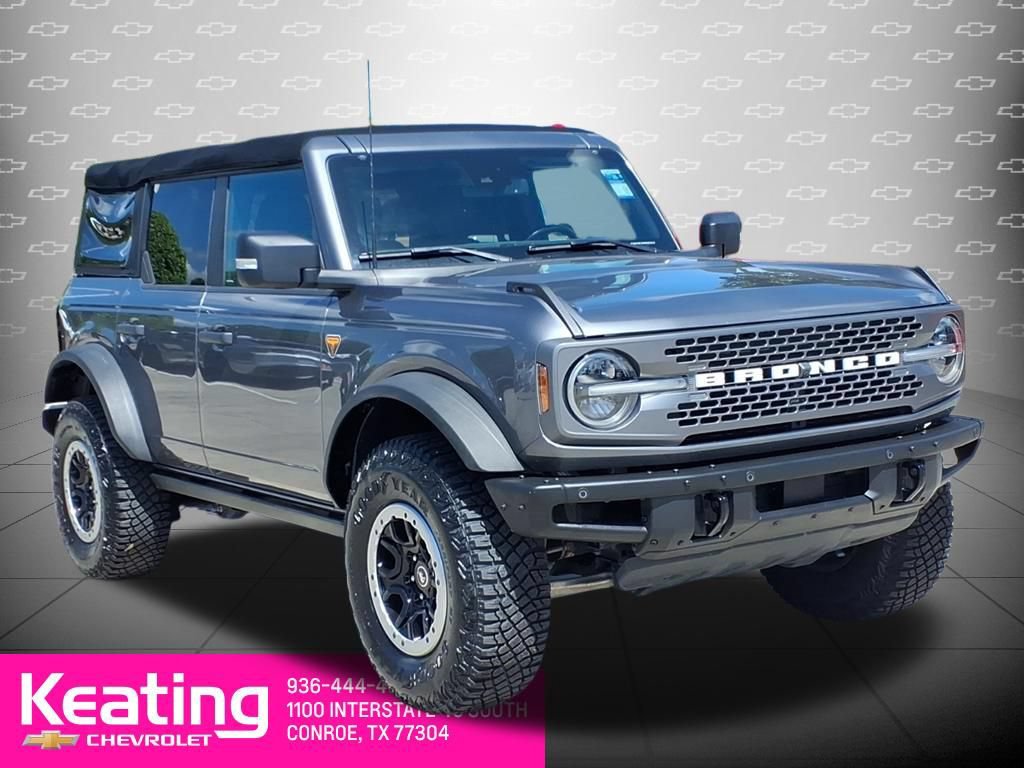 Used 2023 Ford Bronco Badlands AWD/4WD image 3