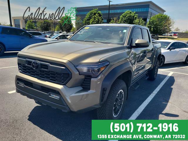 Certified 2024 Toyota Tacoma TRD Off-Road AWD/4WD image 32
