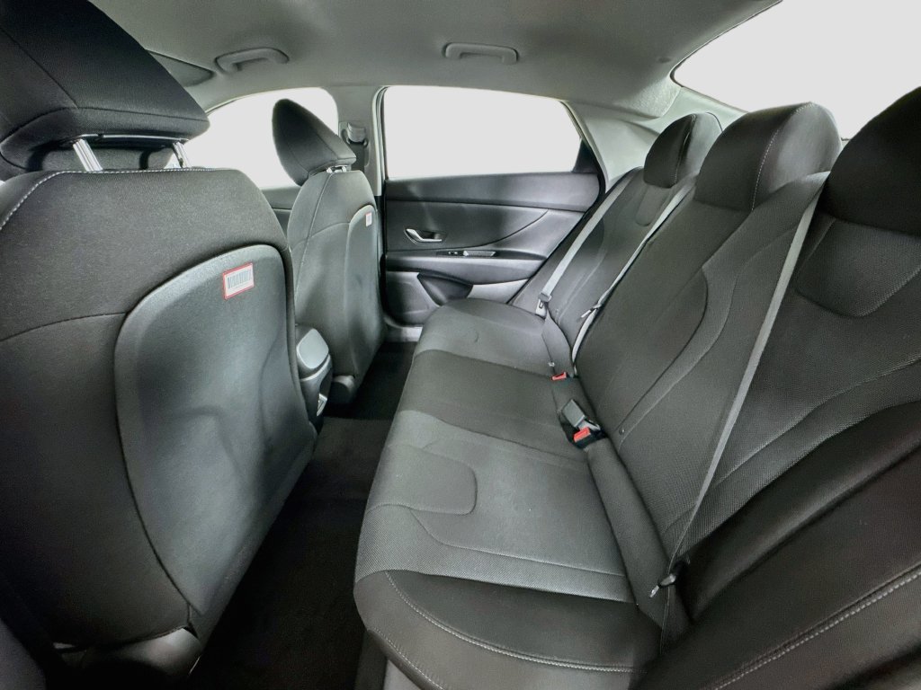 New 2026 Hyundai Elantra SE FWD image 26