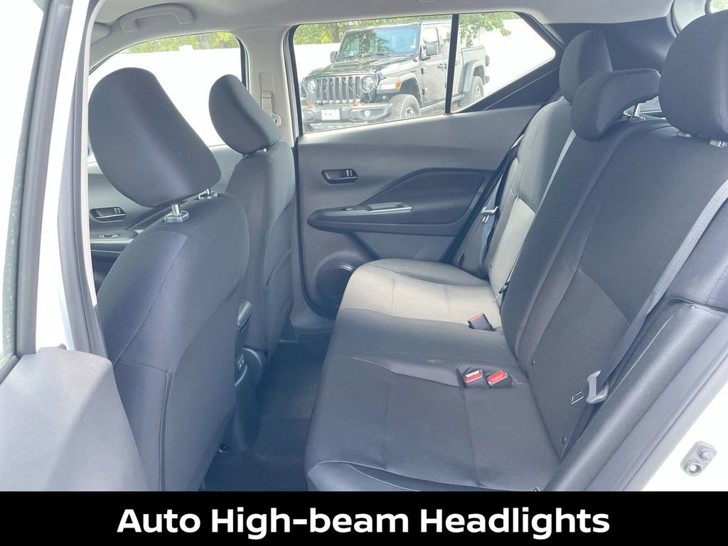 New 2025 Nissan Kicks Play S image 34