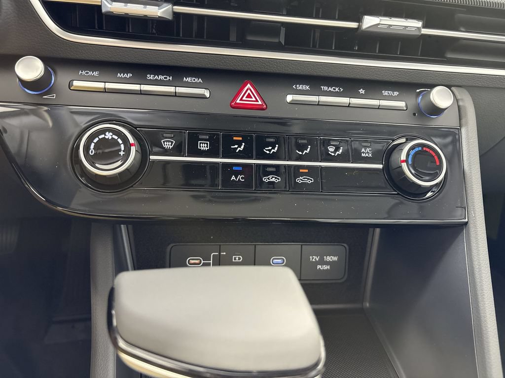 New 2026 Hyundai Sonata SE FWD image 16