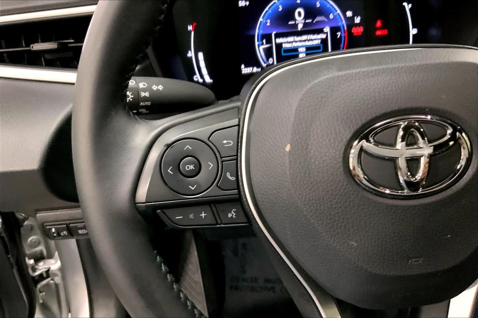 Certified 2026 Toyota Corolla SE FWD image 24