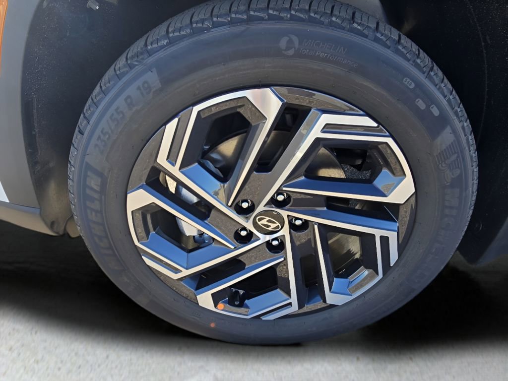 New 2026 Hyundai Tucson Limited image 9