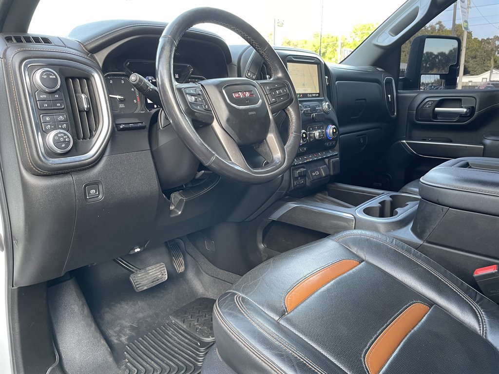 Used 2020 GMC Sierra 2500 AT4 w/ AT4 Premium Package image 14