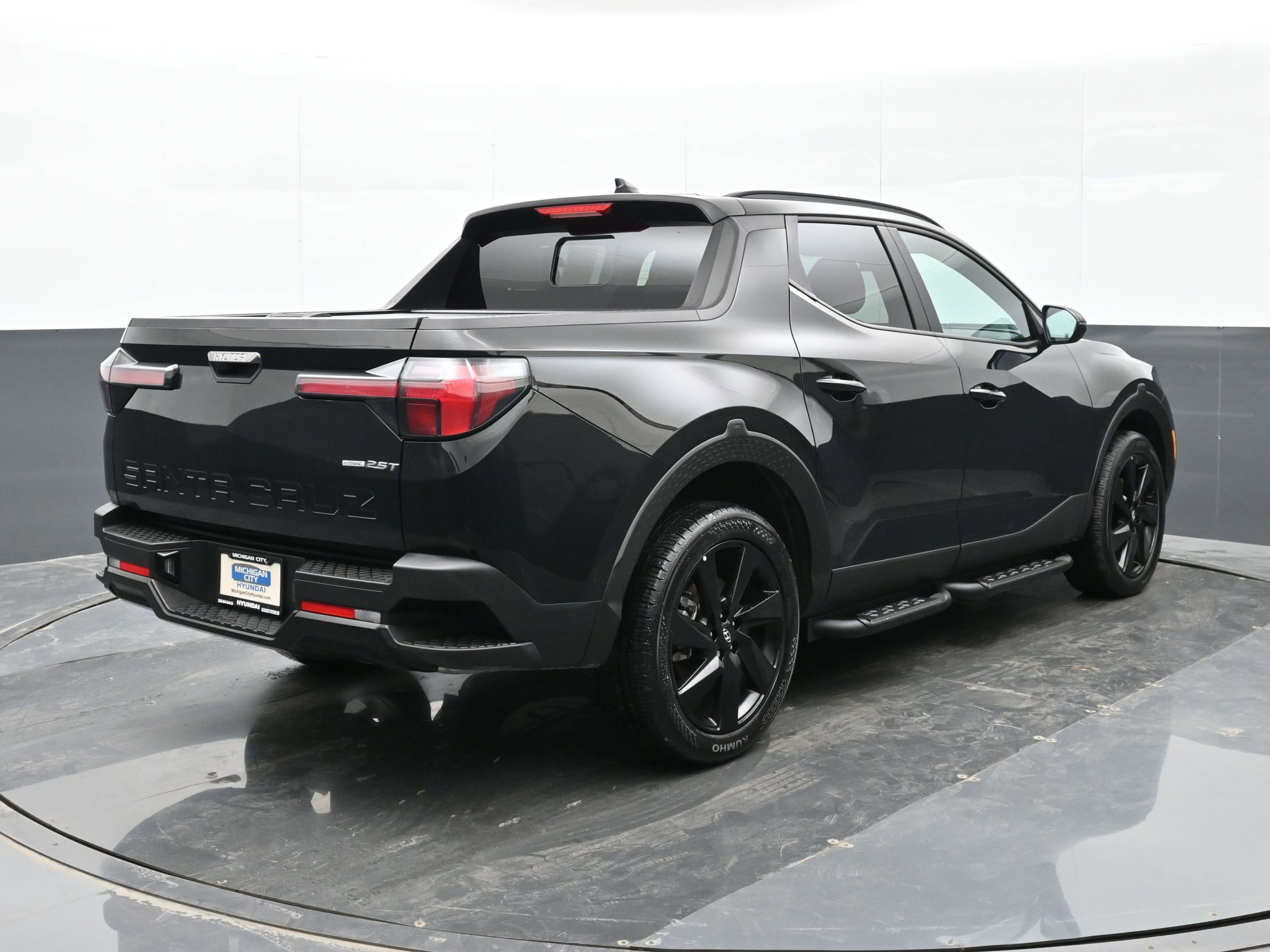 Certified 2024 Hyundai Santa Cruz Night image 8