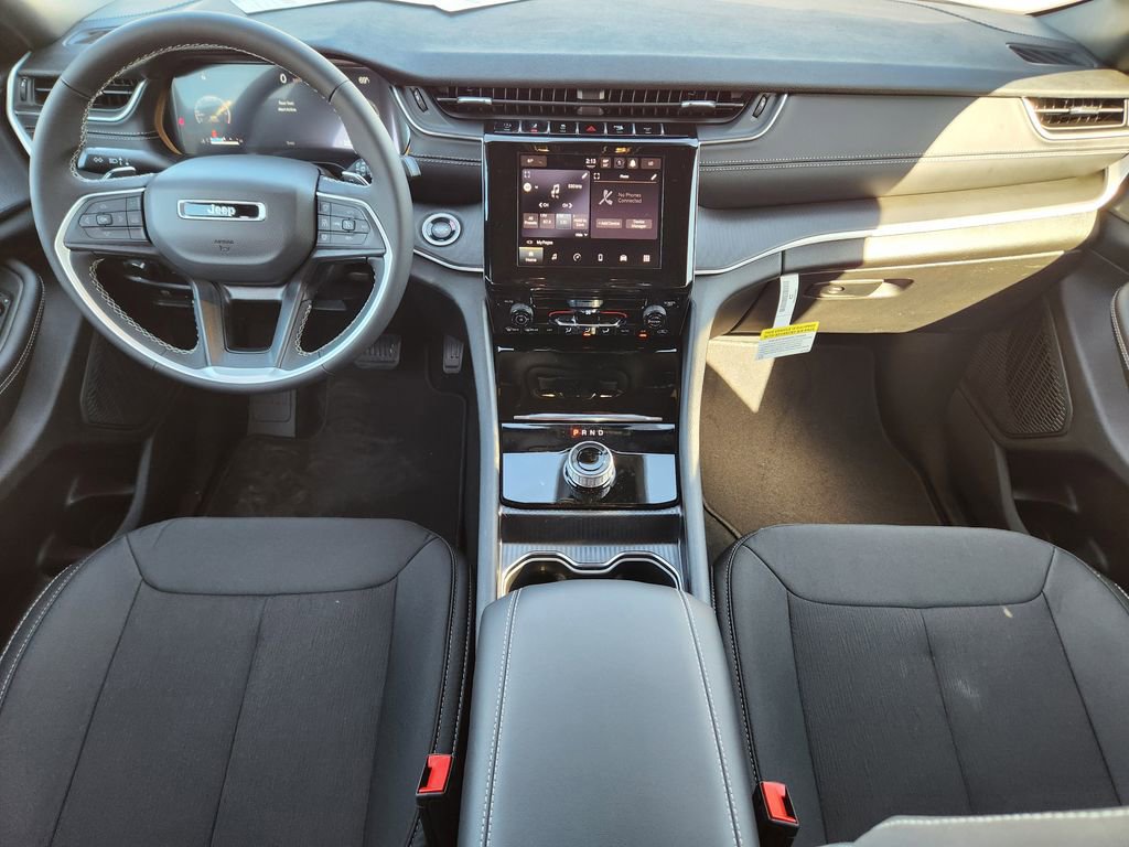 New 2026 Jeep Grand Cherokee Laredo RWD image 19