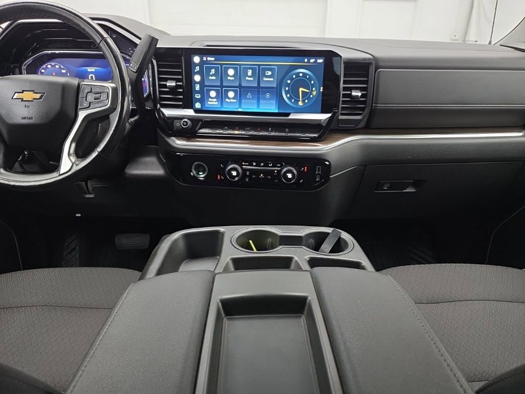 Certified 2022 Chevrolet Silverado 1500 LT w/ Z71 Off-Road Package AWD/4WD image 32