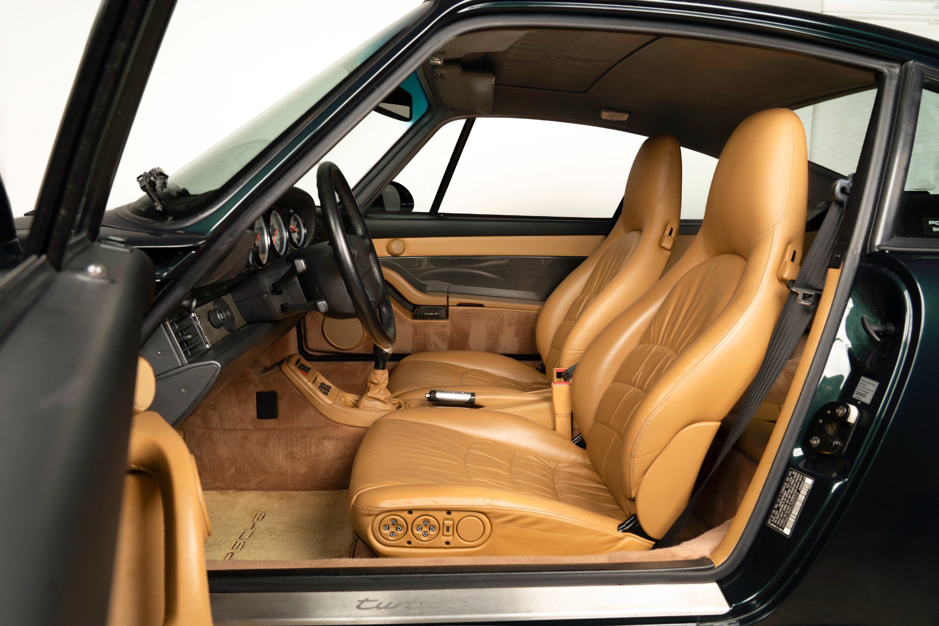 Used 1997 Porsche 911 Turbo S AWD/4WD image 27