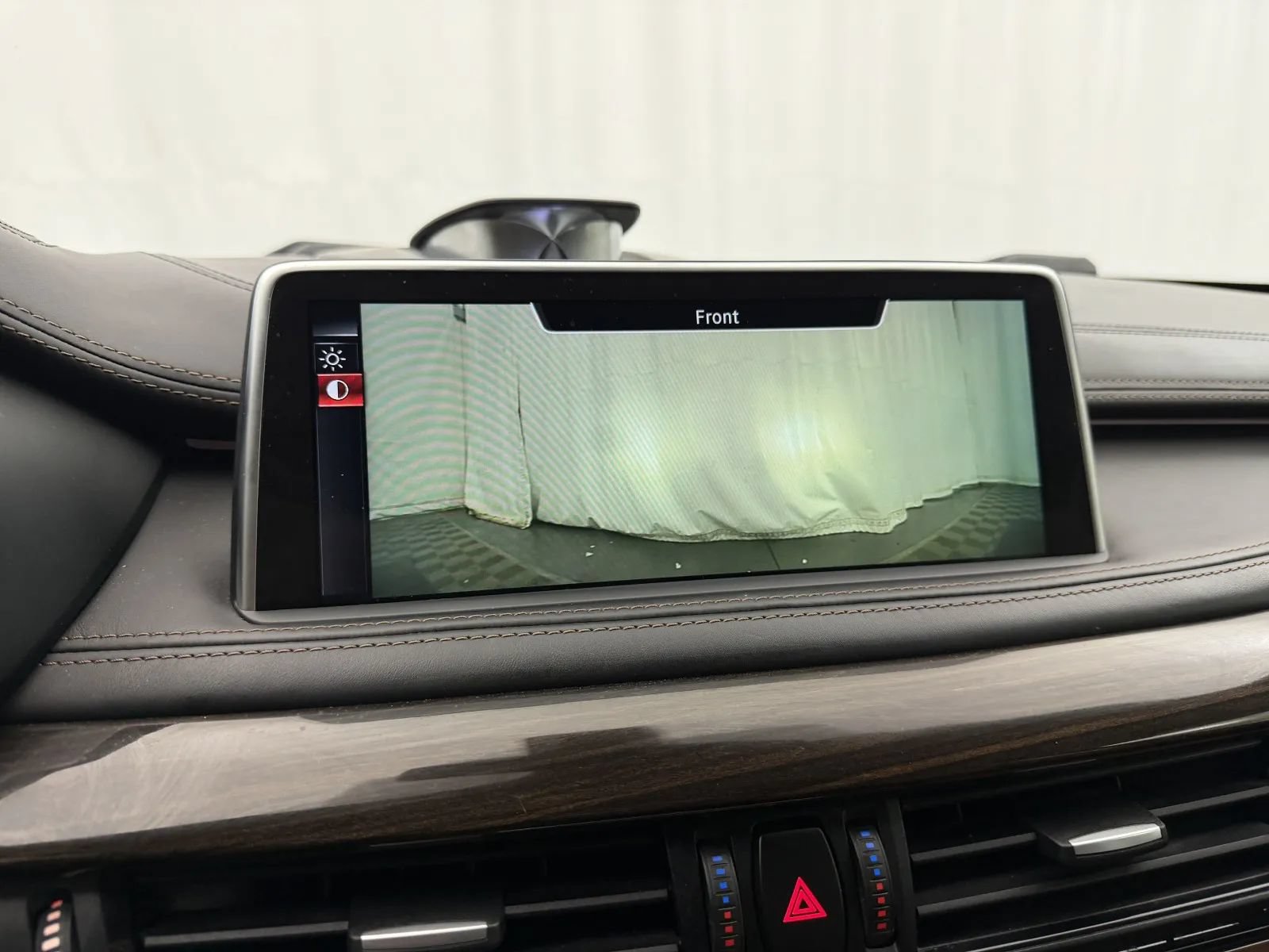 Used 2015 BMW X6 xDrive50i AWD/4WD image 23