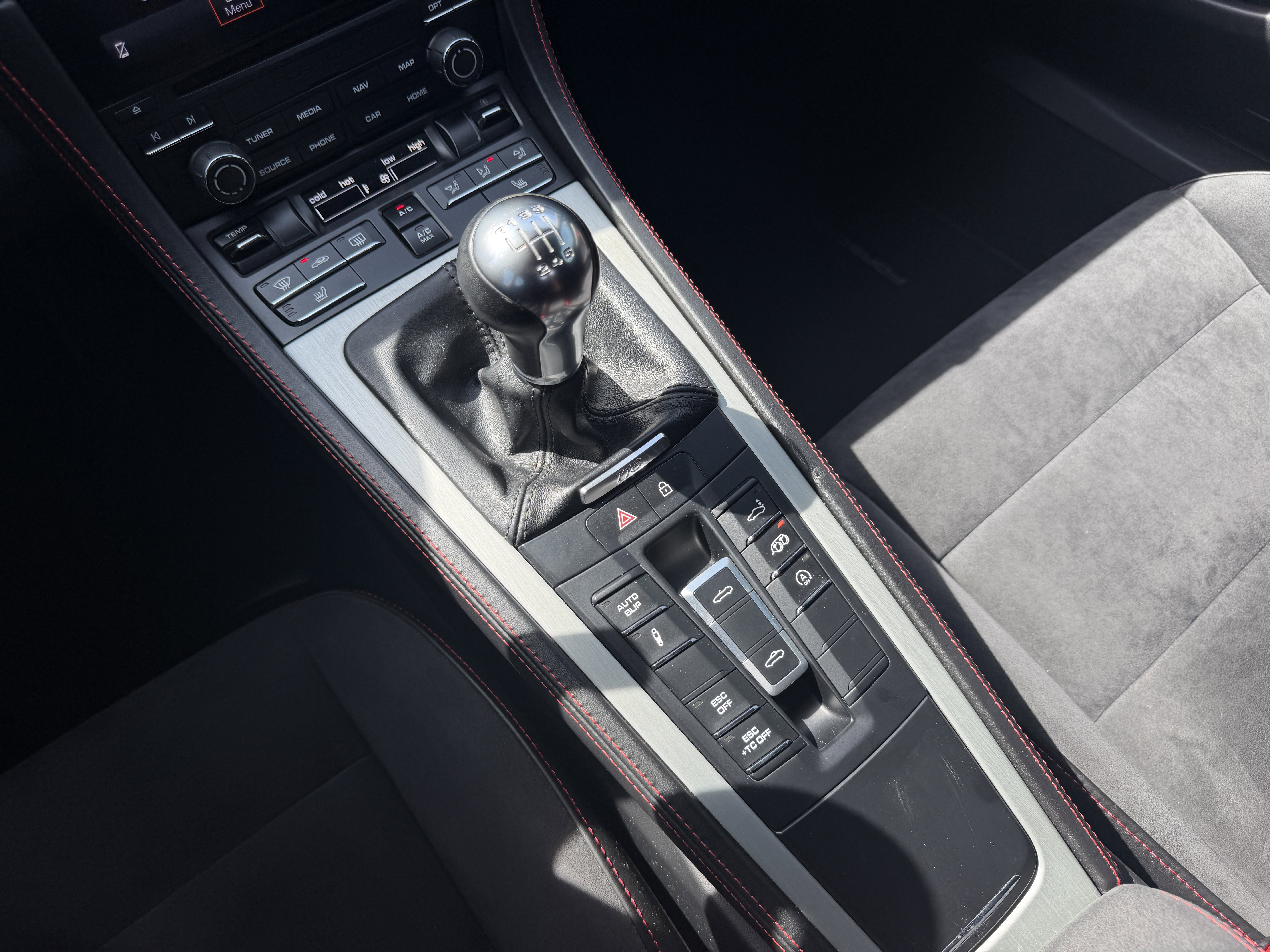 Used 2020 Porsche 718 Boxster Spyder image 22