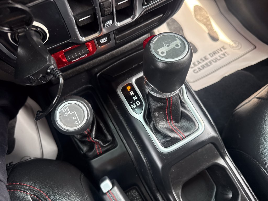 Used 2019 Jeep Wrangler Unlimited Rubicon AWD/4WD image 40