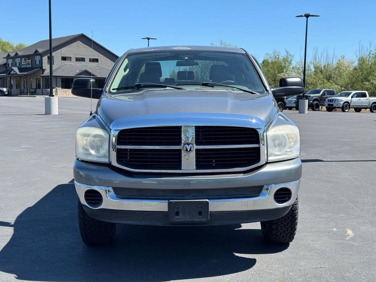 Used 2007 Dodge Ram 1500 Truck SLT w/ Trailer Tow Group AWD/4WD image 2