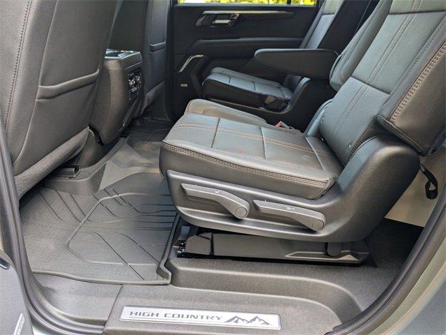 New 2026 Chevrolet Suburban High Country image 29