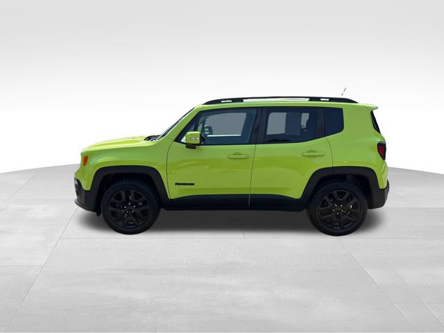 Used 2017 Jeep Renegade Altitude AWD/4WD image 6