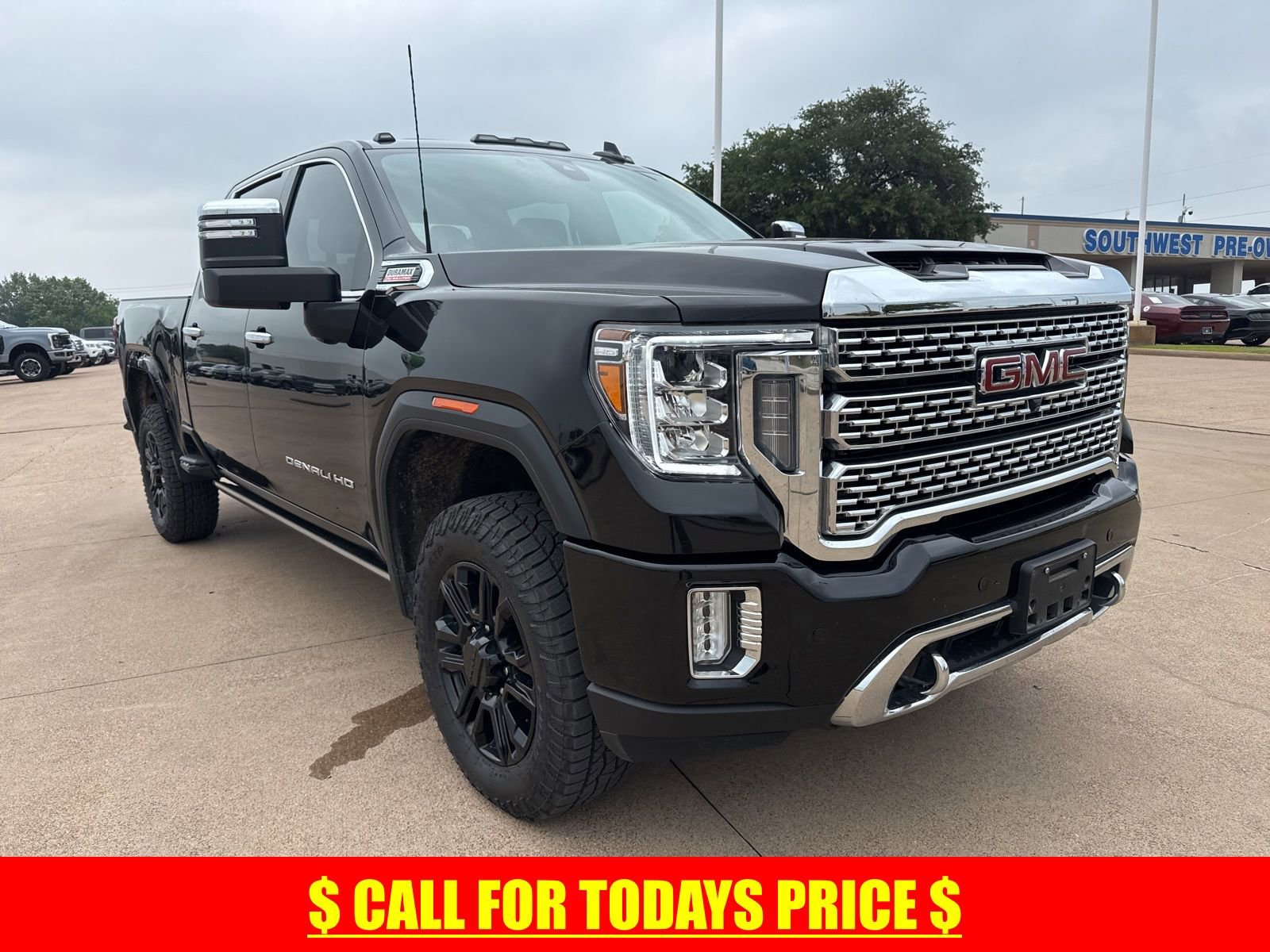 Used 2022 GMC Sierra 2500 Denali w/ Denali Black Diamond Edition