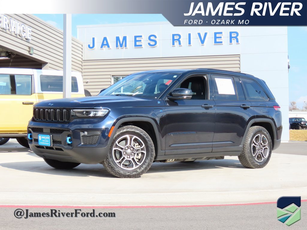 Used 2024 Jeep Grand Cherokee Trailhawk